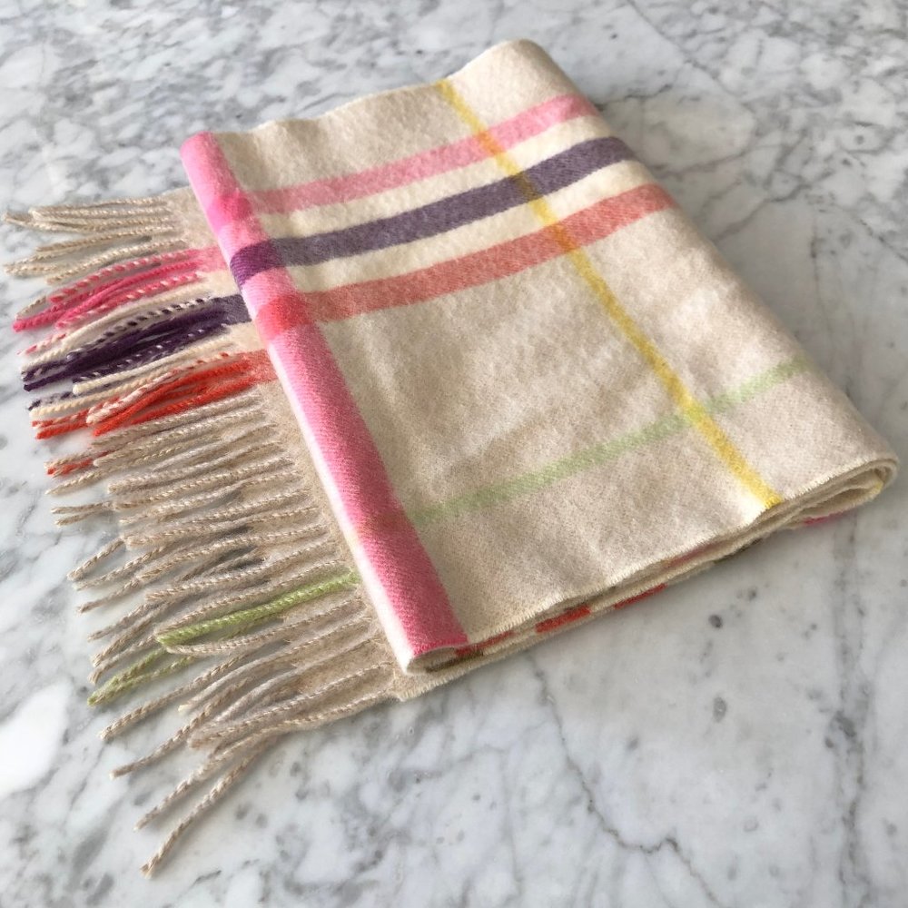 Burberry 100% Cashmere Check Scarf